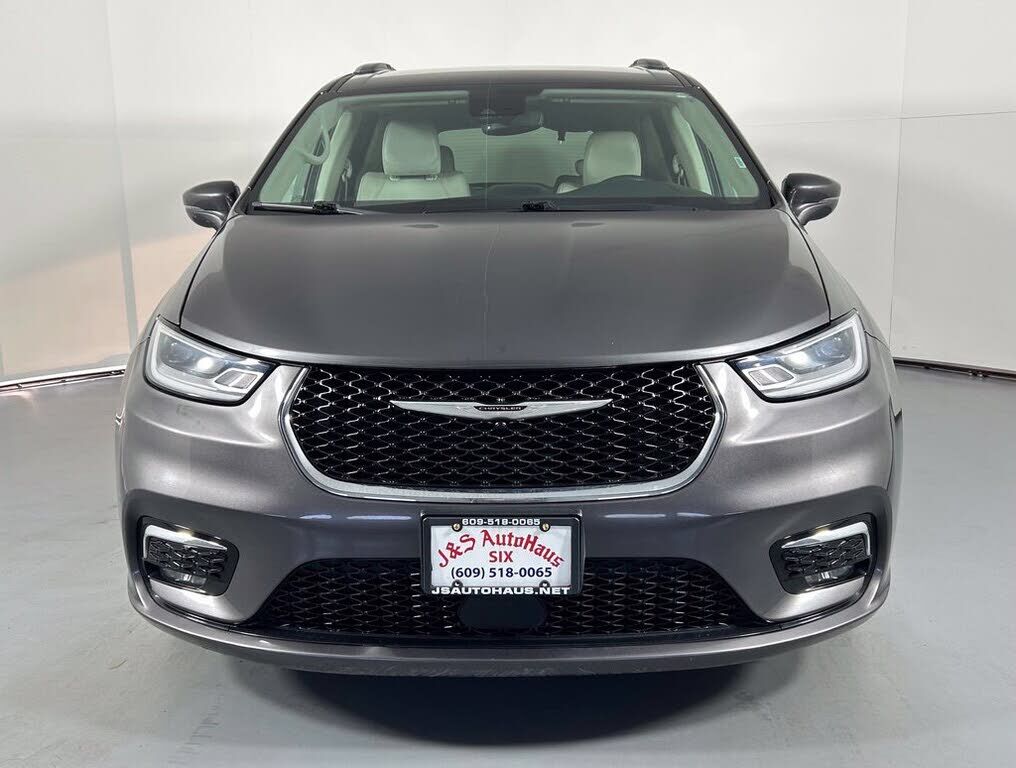 2021 CHRYSLER Pacifica