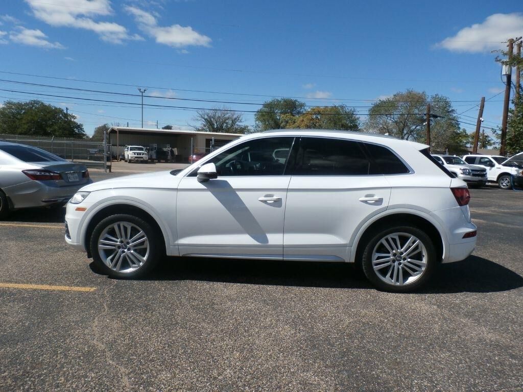 2018 AUDI Q5
