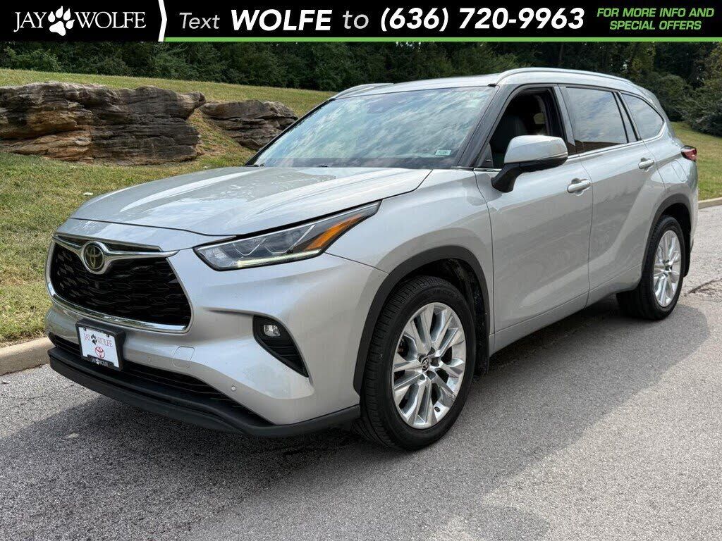 2022 TOYOTA Highlander