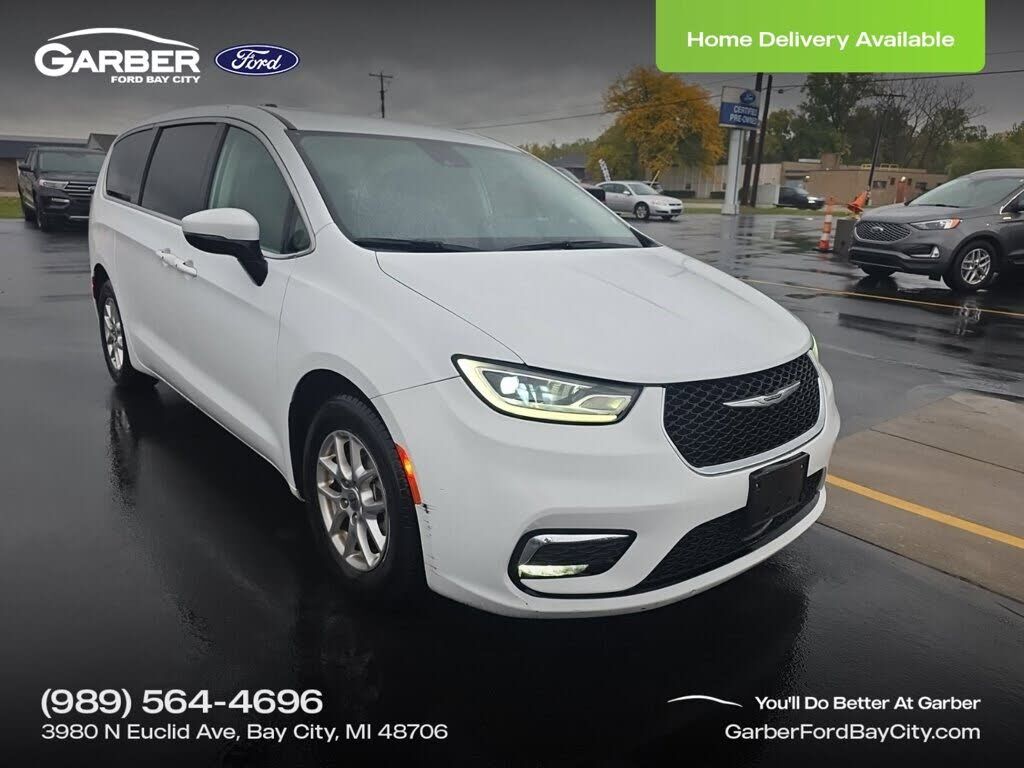 2023 CHRYSLER Pacifica