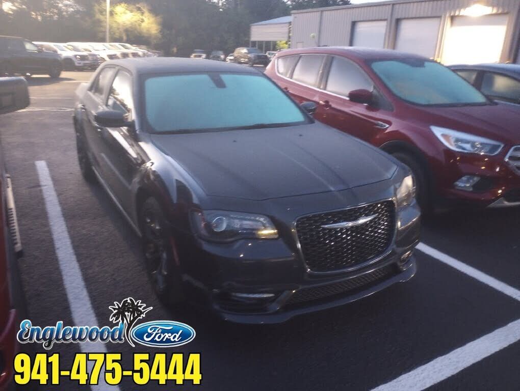 2018 CHRYSLER 300