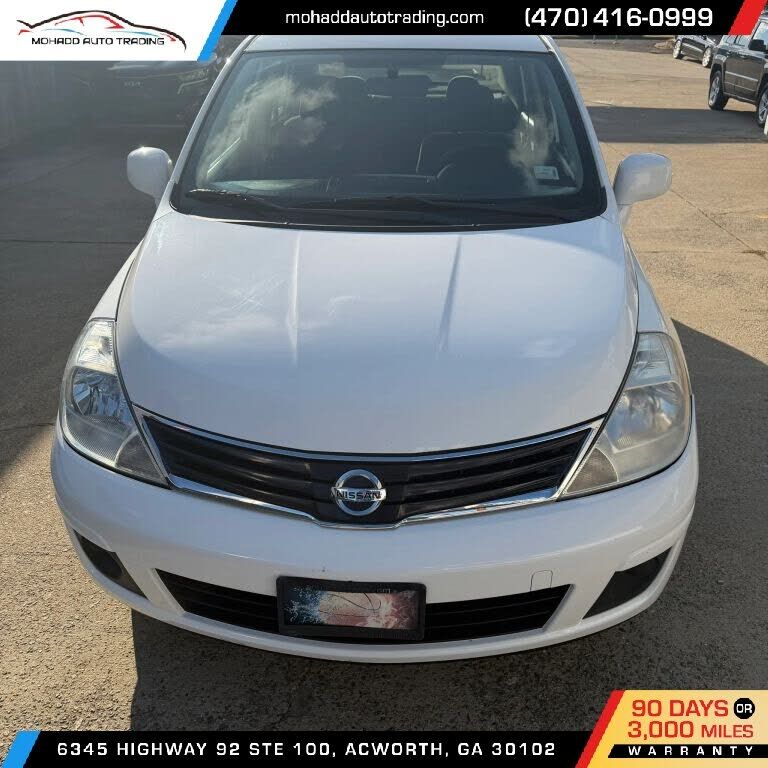 2011 NISSAN Versa