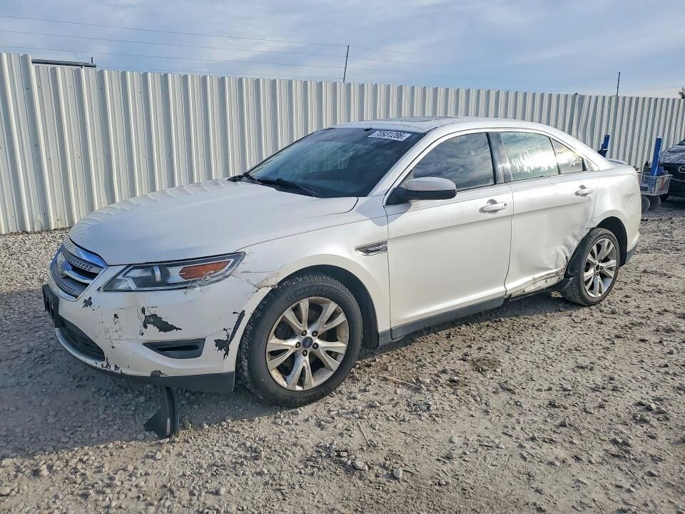 2010 FORD Taurus