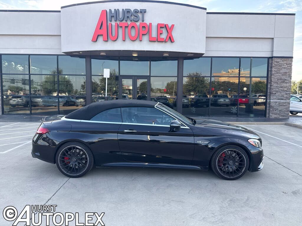 2017 MERCEDES-BENZ C-Class
