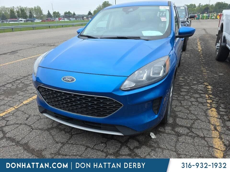 2021 FORD Escape