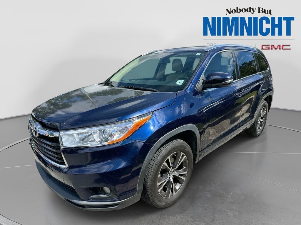 2016 TOYOTA Highlander