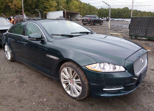 2015 JAGUAR XJ