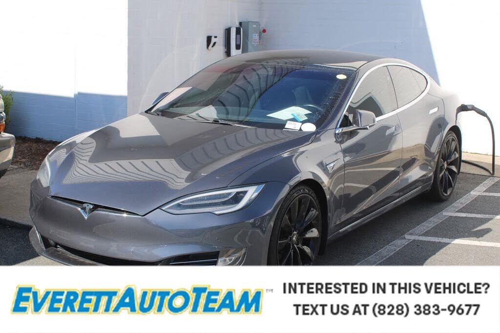2020 TESLA Model S