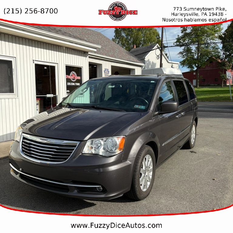 2016 CHRYSLER Town and Country