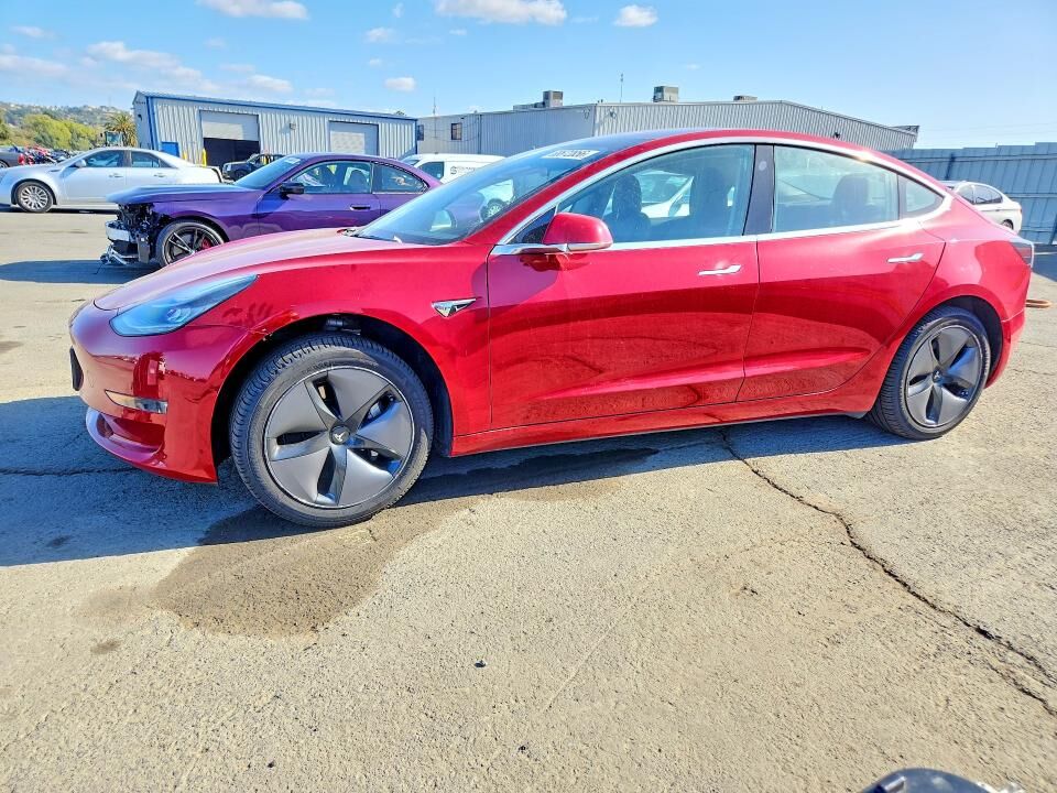 2018 TESLA Model 3