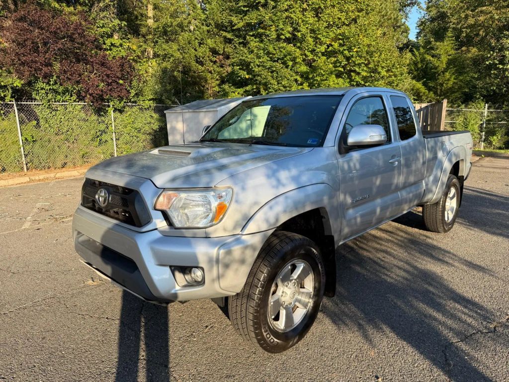 2012 TOYOTA Tacoma