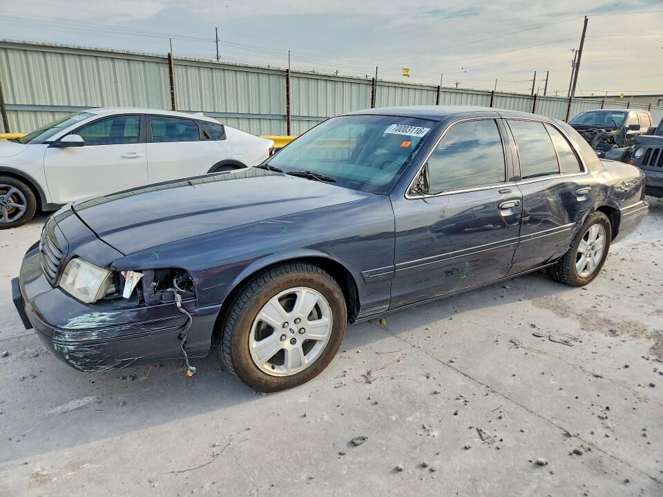 2004 FORD Crown Victoria