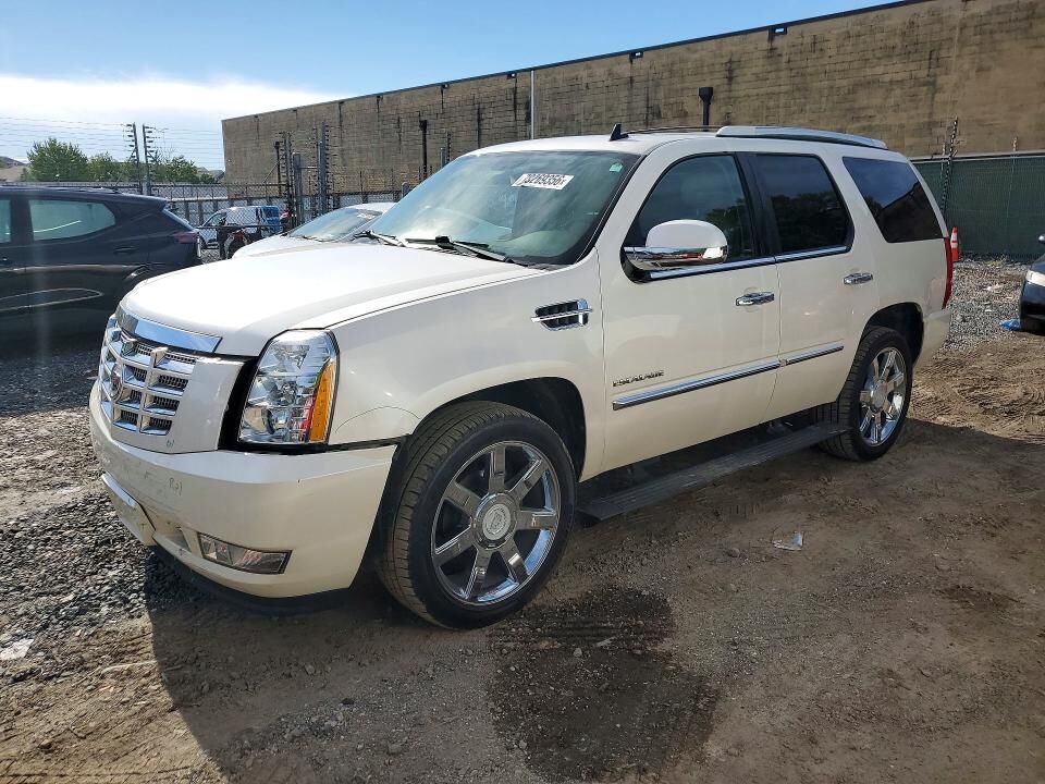 2013 CADILLAC Escalade