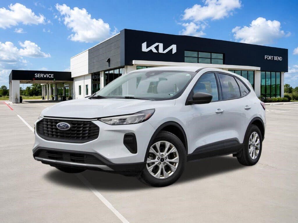 2025 FORD Escape