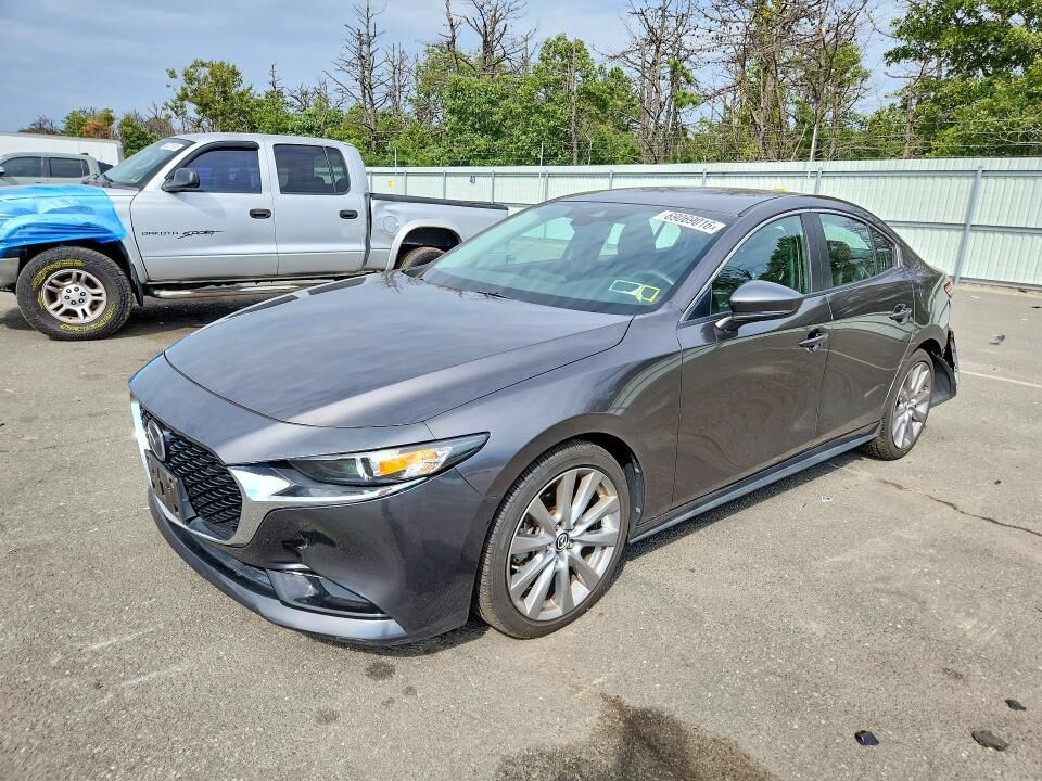 2020 MAZDA Mazda3