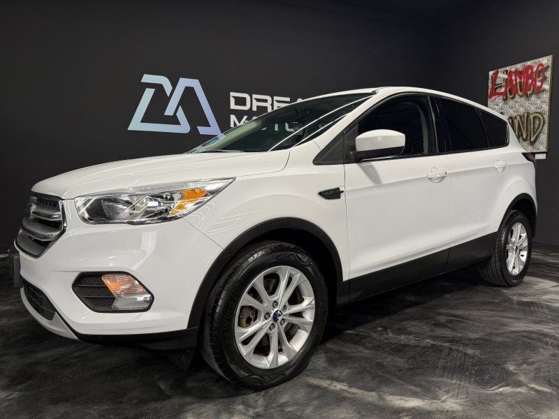 2017 FORD Escape