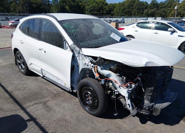 2023 FORD Escape