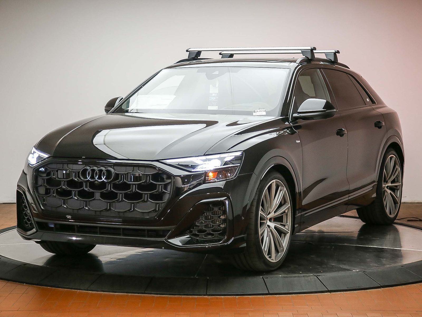 2026 AUDI Q8