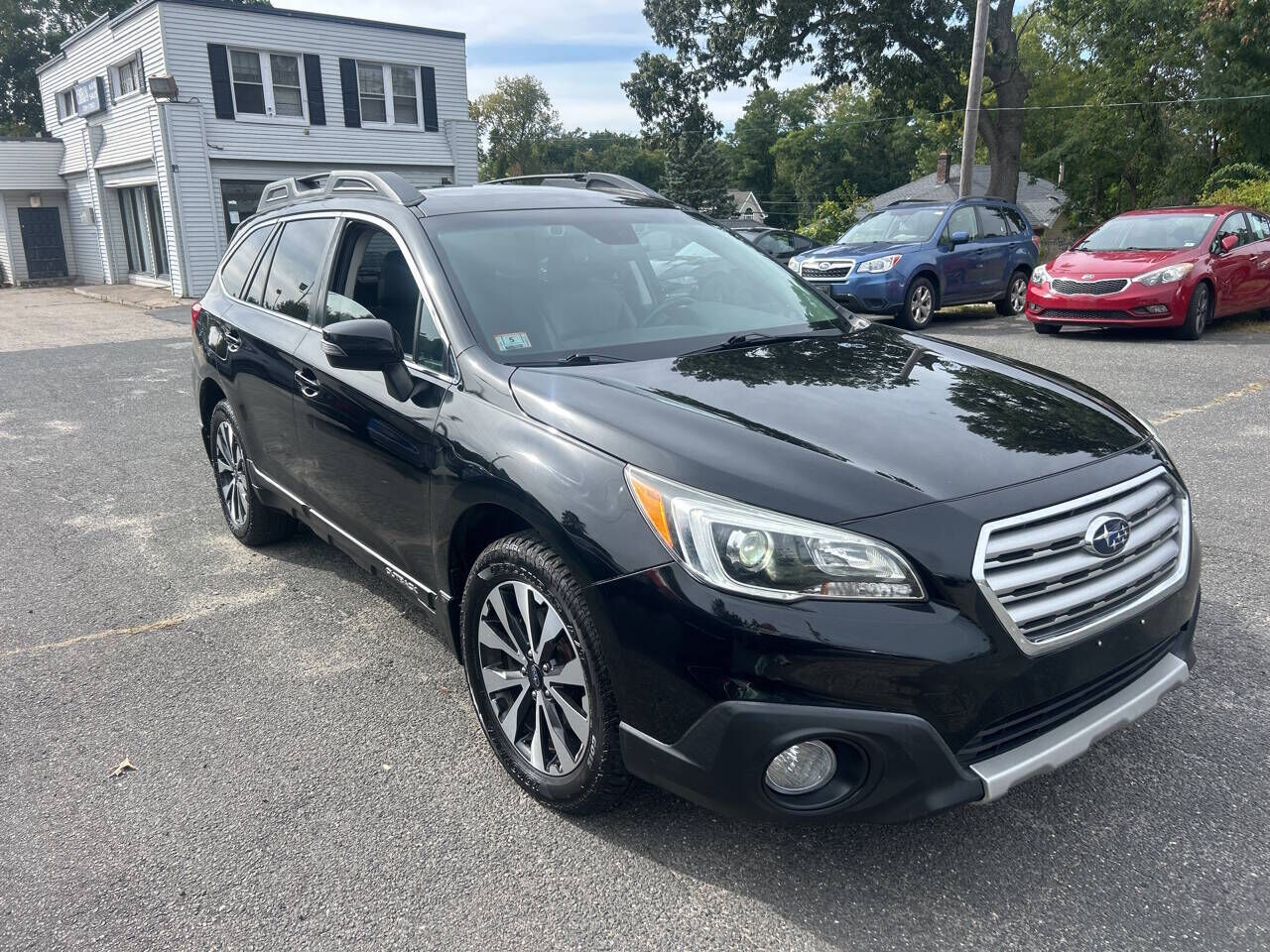 2017 SUBARU Outback
