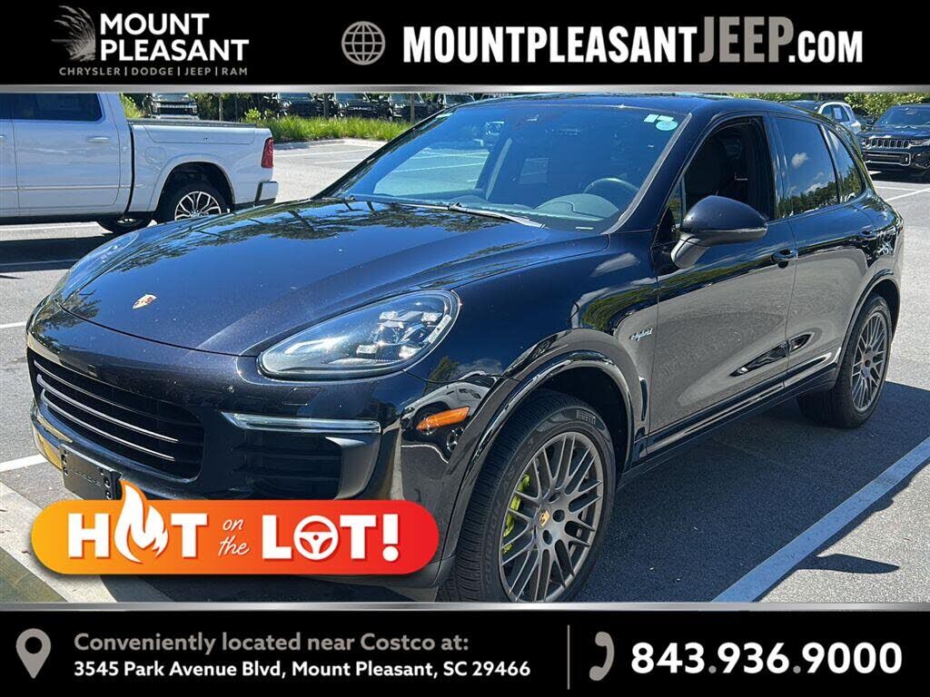 2018 PORSCHE Cayenne