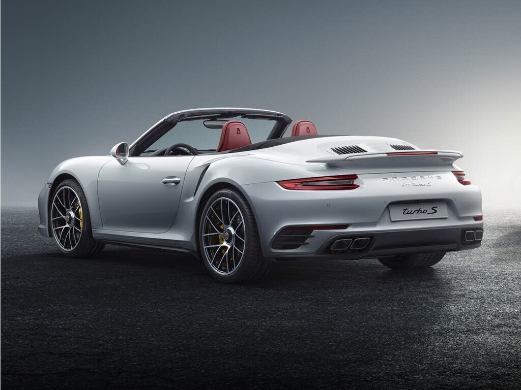 2019 PORSCHE 911
