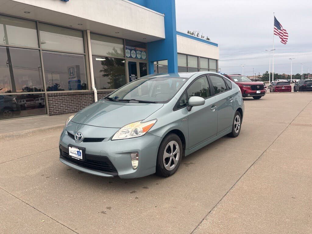 2014 TOYOTA PRIUS