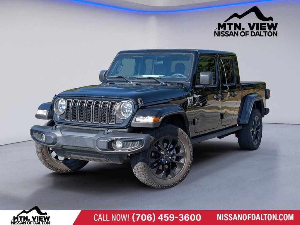 2025 JEEP Gladiator
