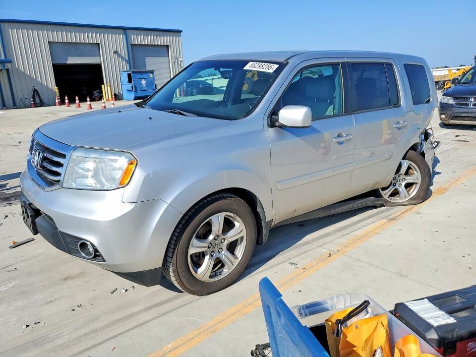 2014 HONDA Pilot