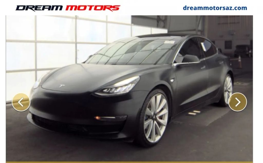 2018 TESLA Model 3