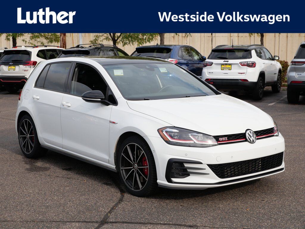 2021 VOLKSWAGEN Golf GTI