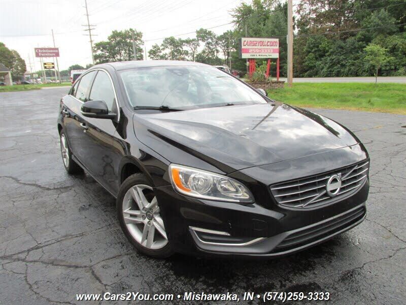 2015 VOLVO S60