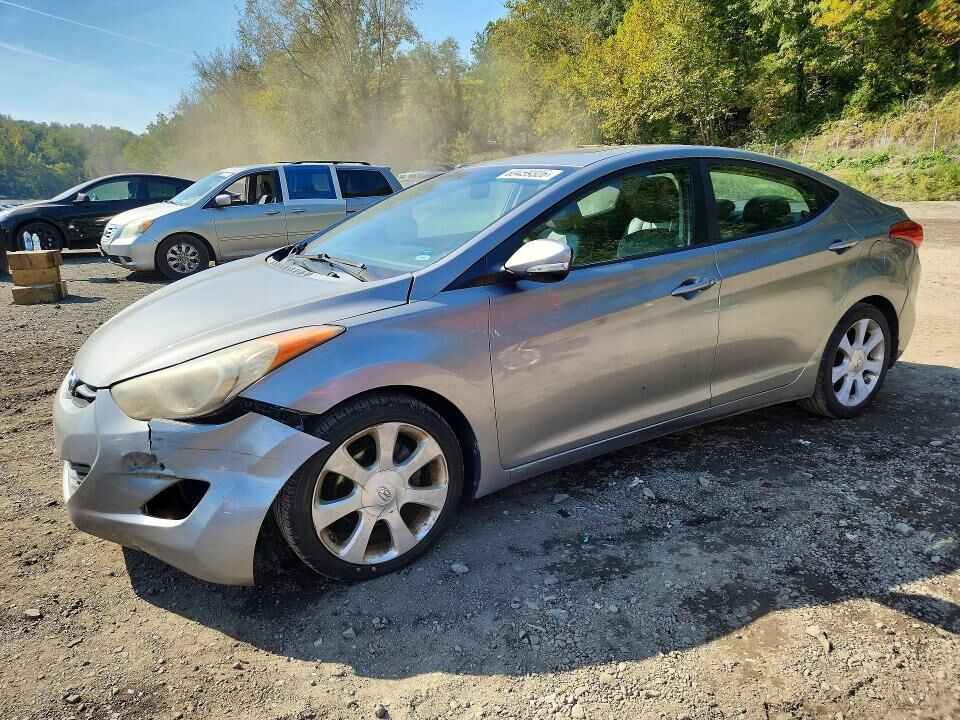 2012 HYUNDAI Elantra