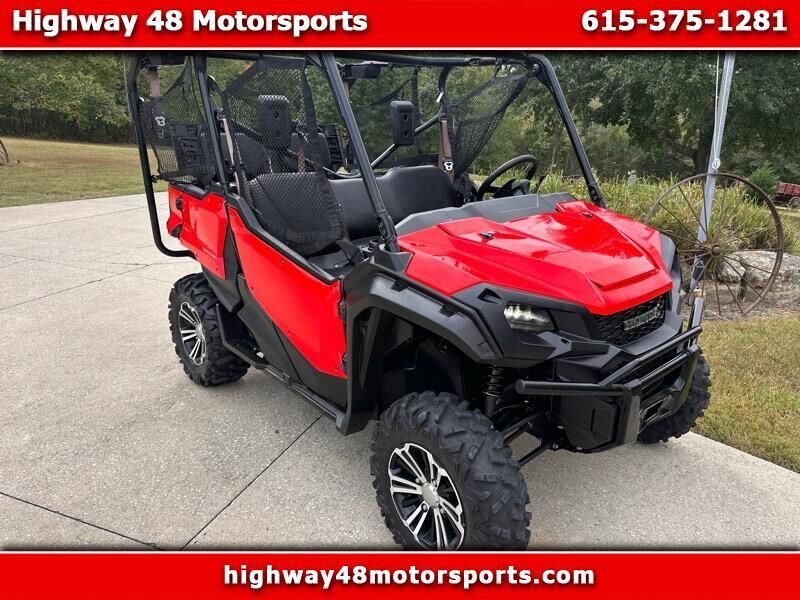 2016 HONDA Pioneer