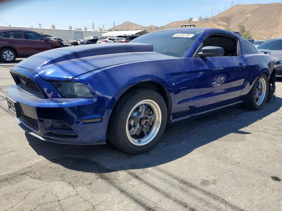 2013 FORD Mustang