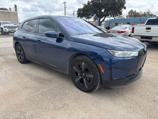 2022 BMW ix