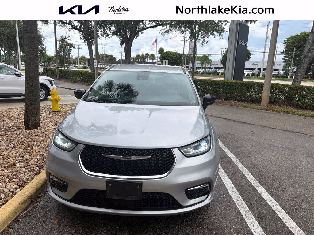 2024 CHRYSLER Pacifica