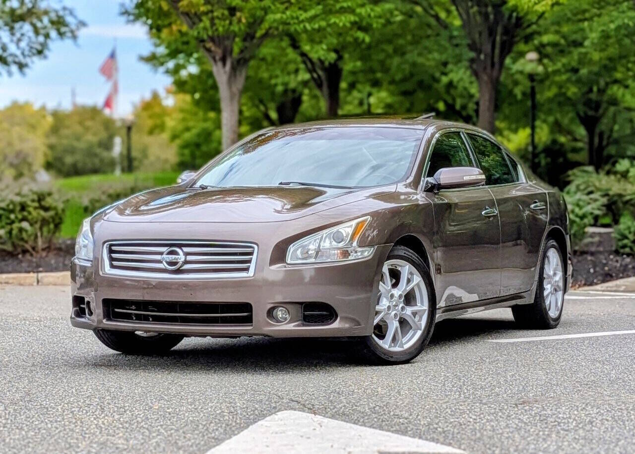 2012 NISSAN Maxima