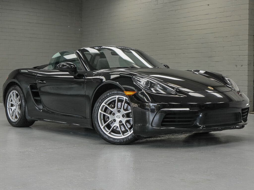 2018 PORSCHE 718