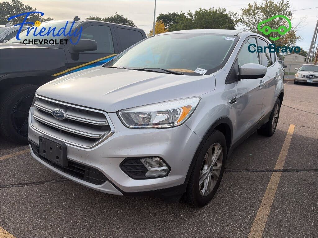2017 FORD Escape