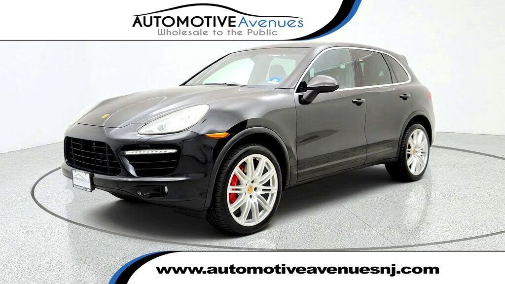 2013 PORSCHE Cayenne