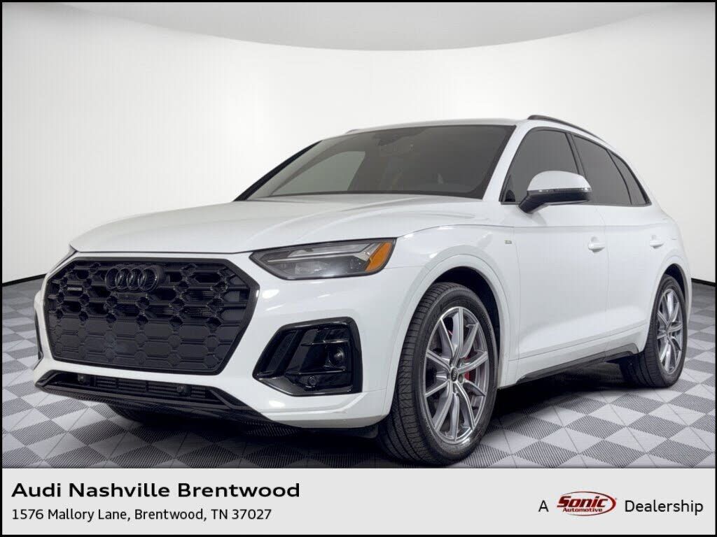 2024 AUDI Q5 e