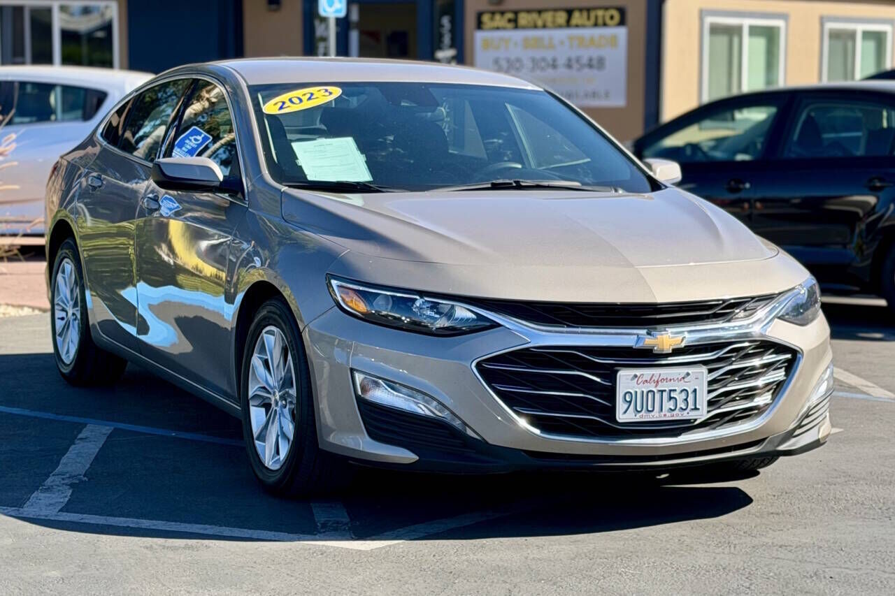 2023 CHEVROLET Malibu