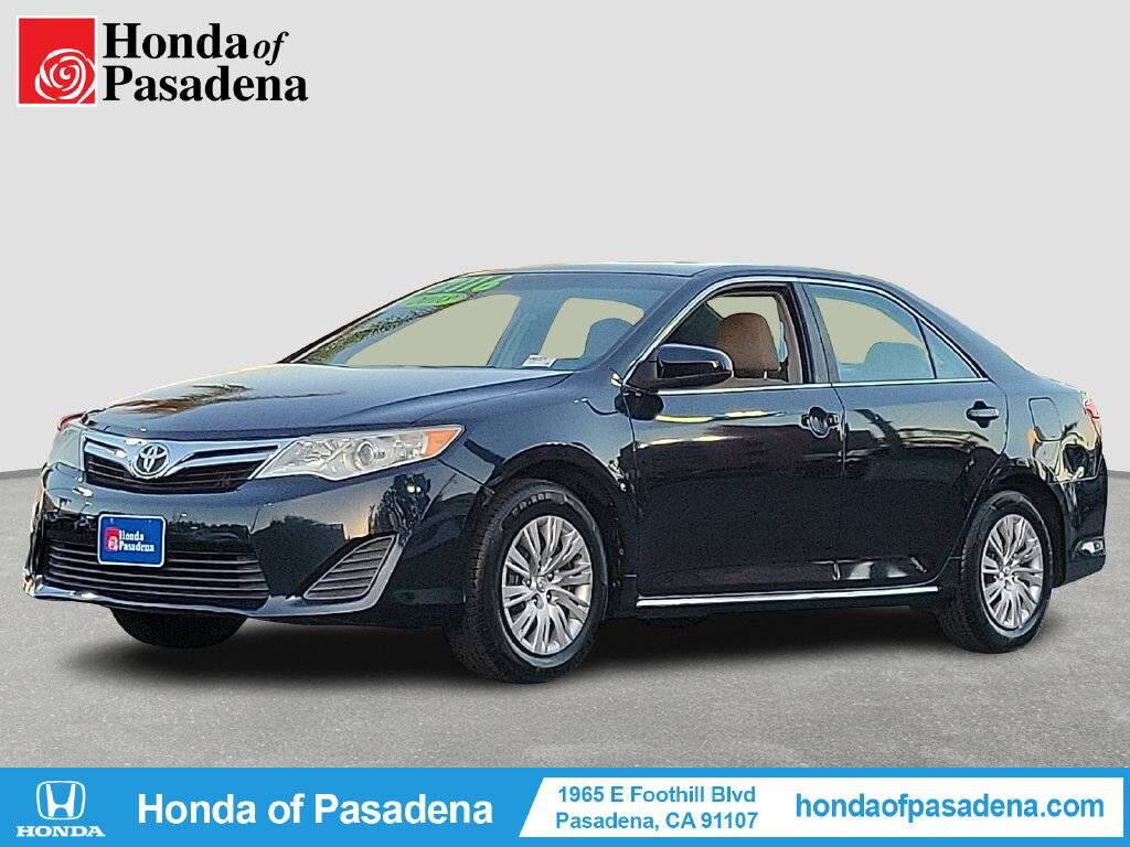 2013 TOYOTA Camry