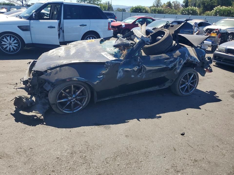2017 MAZDA MX-5