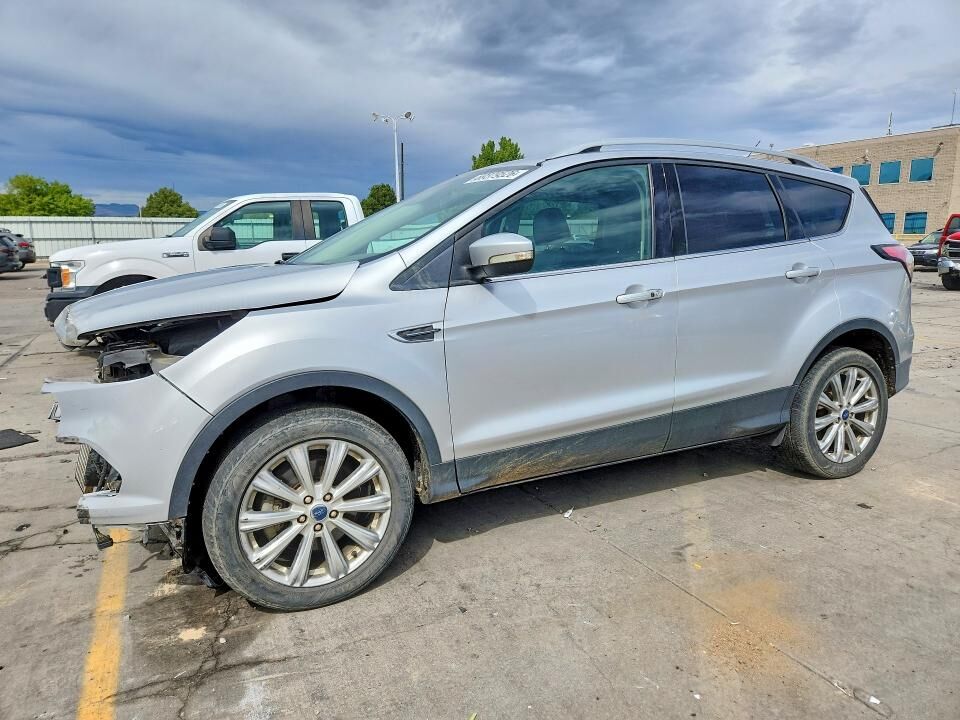 2017 FORD Escape