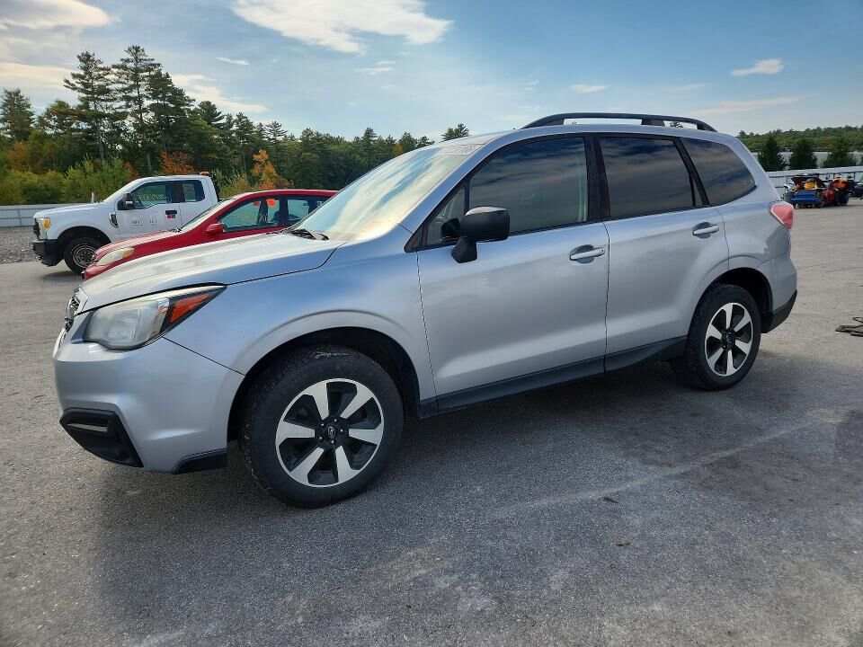 2018 SUBARU Forester