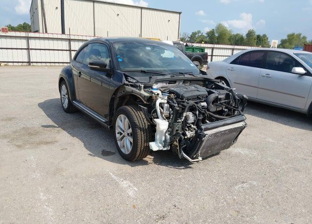 2017 VOLKSWAGEN Beetle