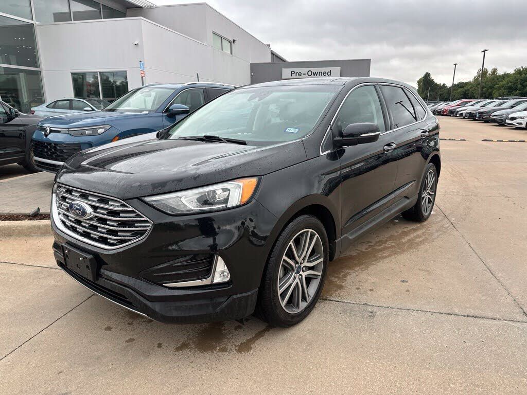 2019 FORD Edge
