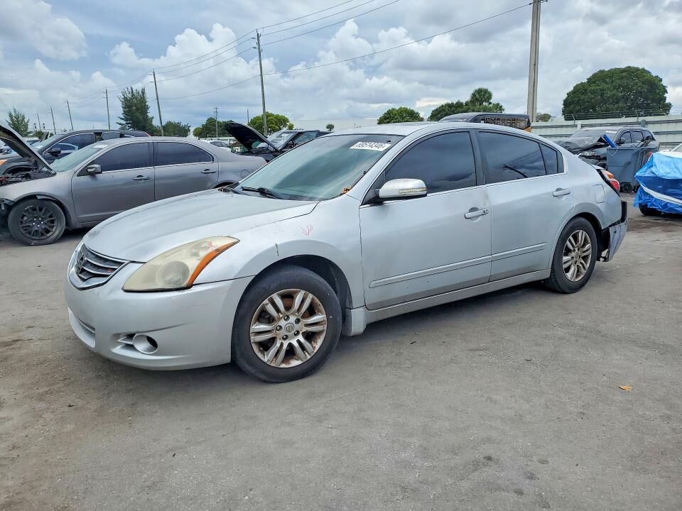 2012 NISSAN Altima
