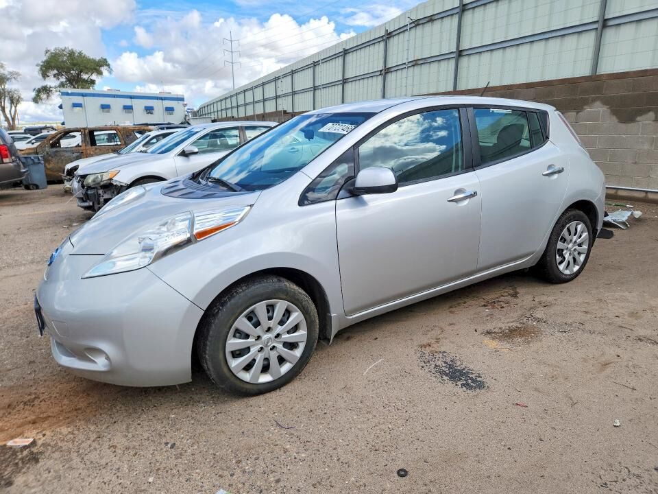 2017 NISSAN Leaf